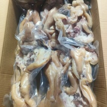 全熟去骨牛蹄，火烧毛纯水煮