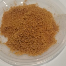 发酵姜粉加糖蜜，不加一滴水，通用性发酵饲料，营养+有益微