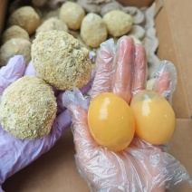 手工溏心鸭皮蛋品质保证QQ弹弹诚信经营欢迎下单品尝